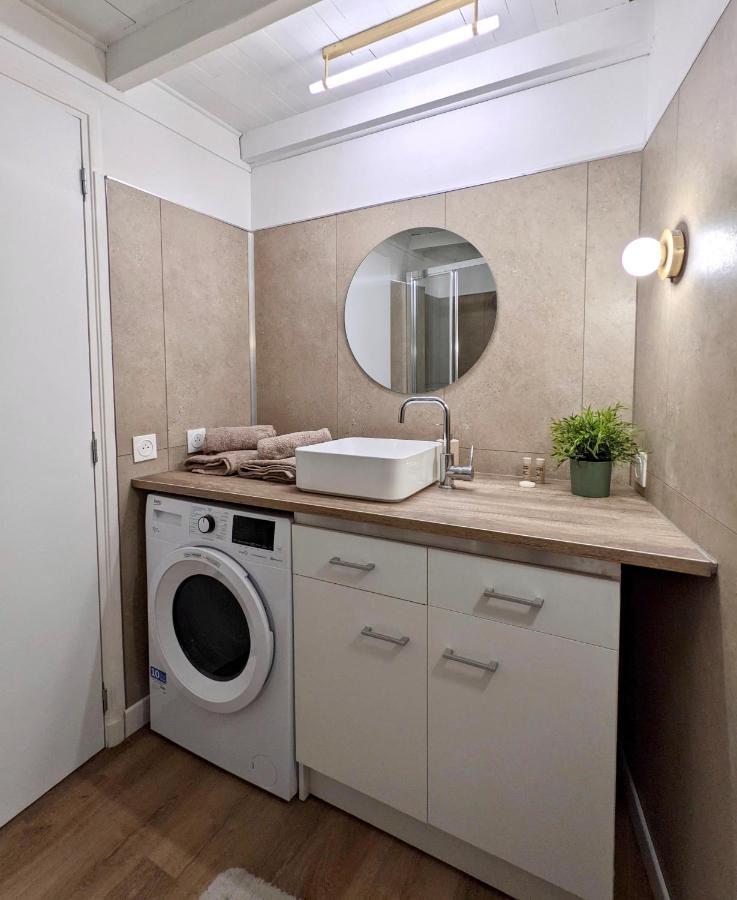 אובנה Joli Appartement De Charme Renove En Centre Ville מראה חיצוני תמונה